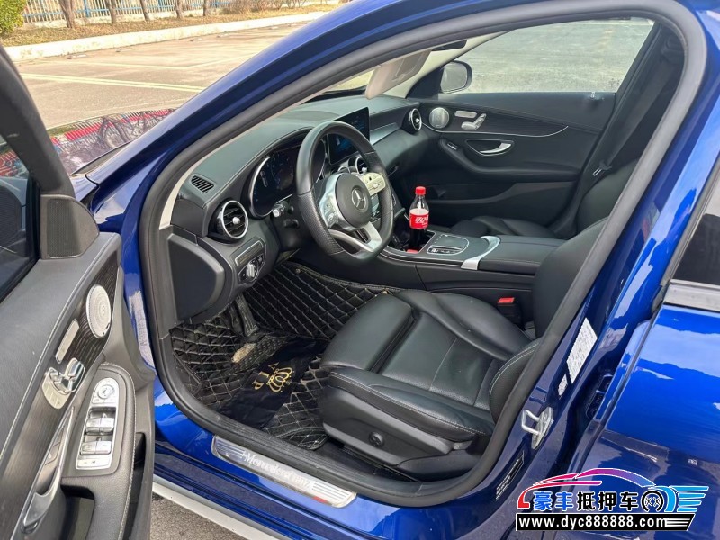 21年奔驰C级轿车抵押车出售