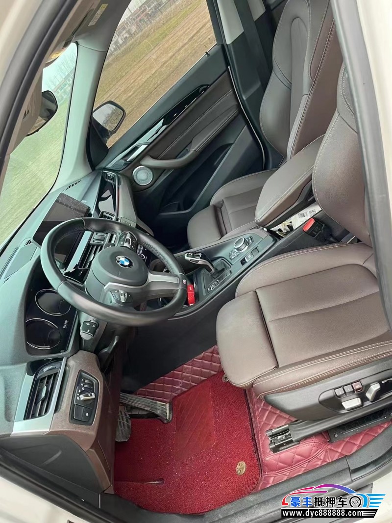 21年宝马X1SUV抵押车出售