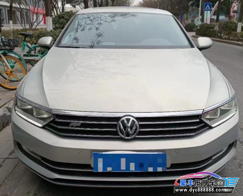 19年大众迈腾轿车抵押车出售