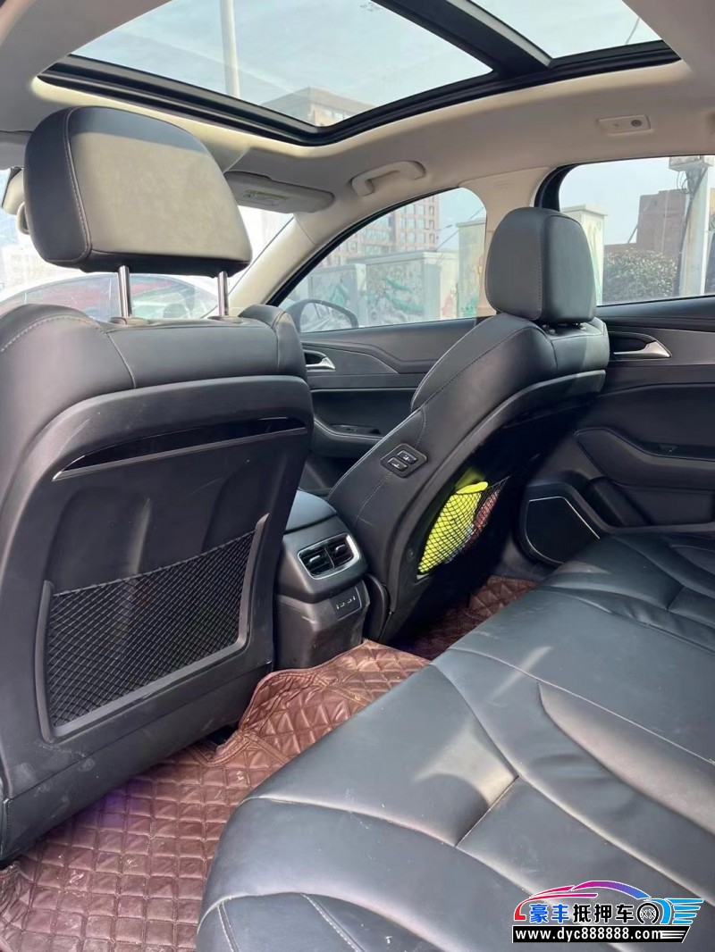 21年红旗H5轿车抵押车出售