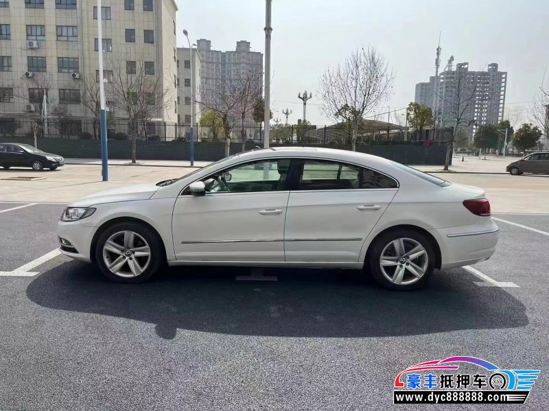 14年大众CC轿车抵押车出售
