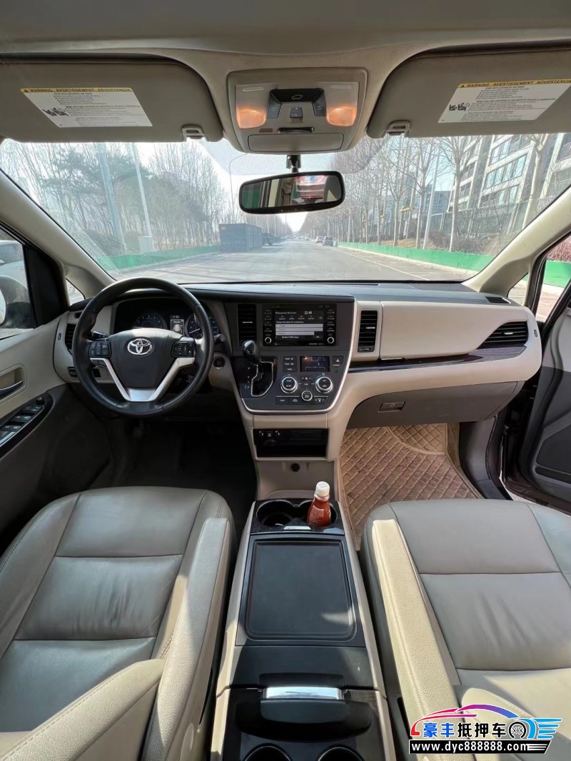 19年丰田塞纳MPV抵押车出售