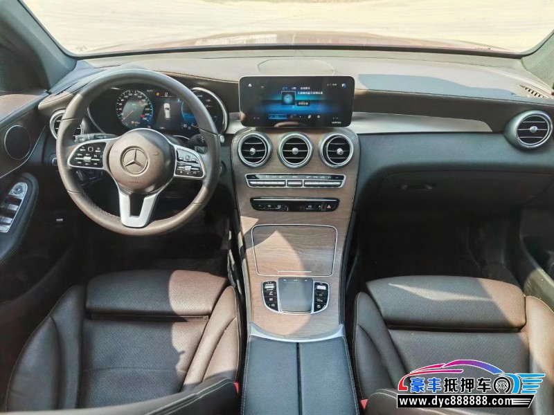 19年奔驰GLCSUV抵押车出售