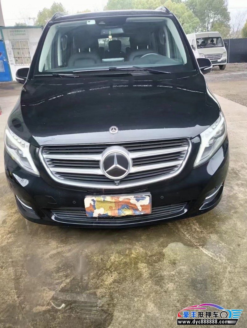 17年奔驰V轿车抵押车出售