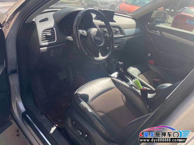 17年奥迪Q3轿车抵押车出售