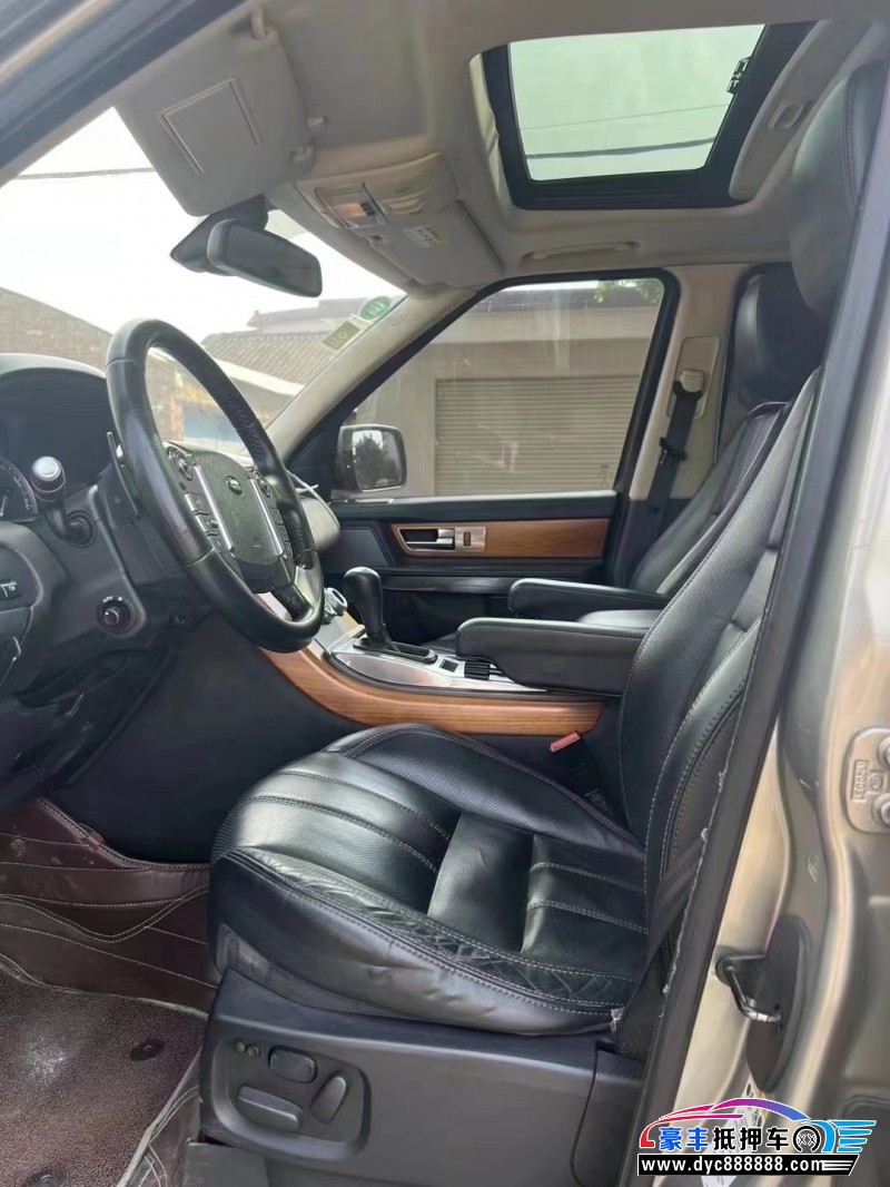 13年路虎揽胜运动SUV抵押车出售