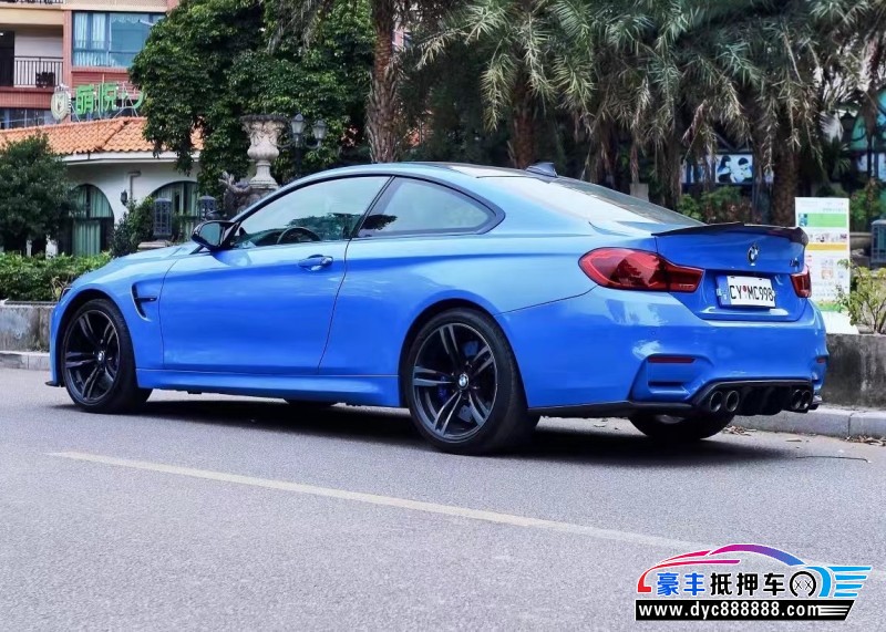 15年宝马M4轿车抵押车出售