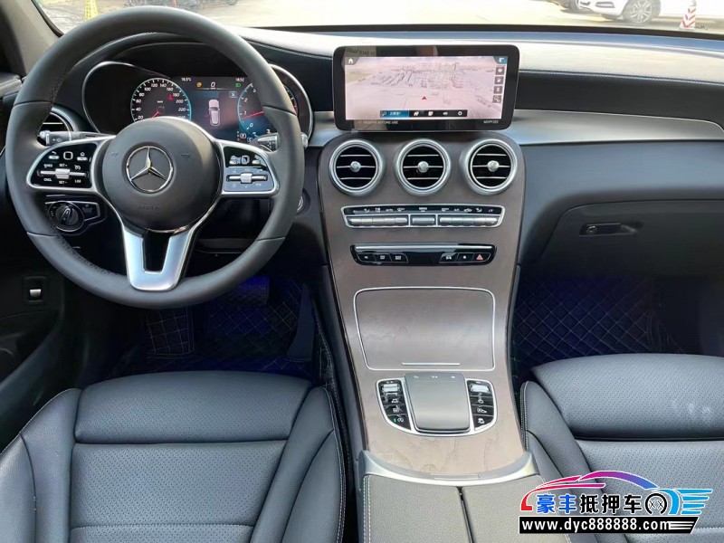 22年奔驰GLC轿车抵押车出售