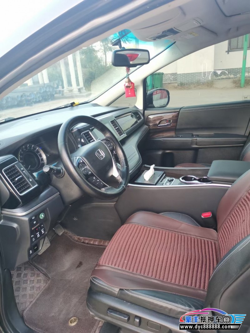 16年本田艾力绅SUV抵押车出售