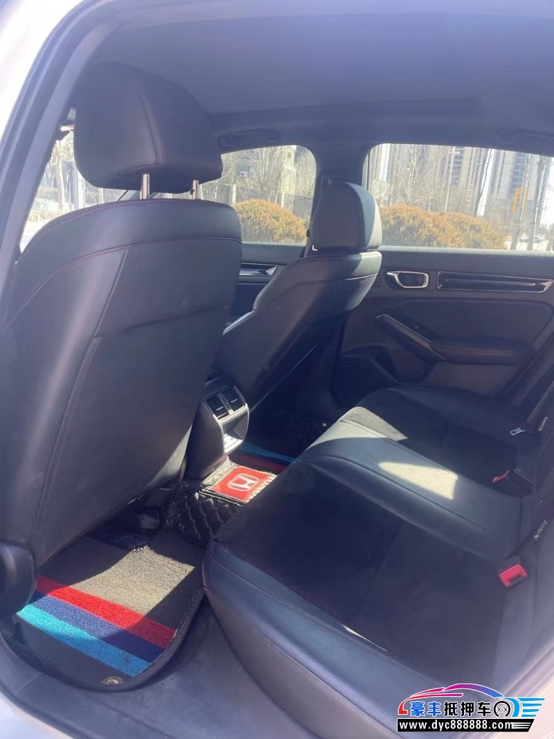 22年本田思域轿车抵押车出售