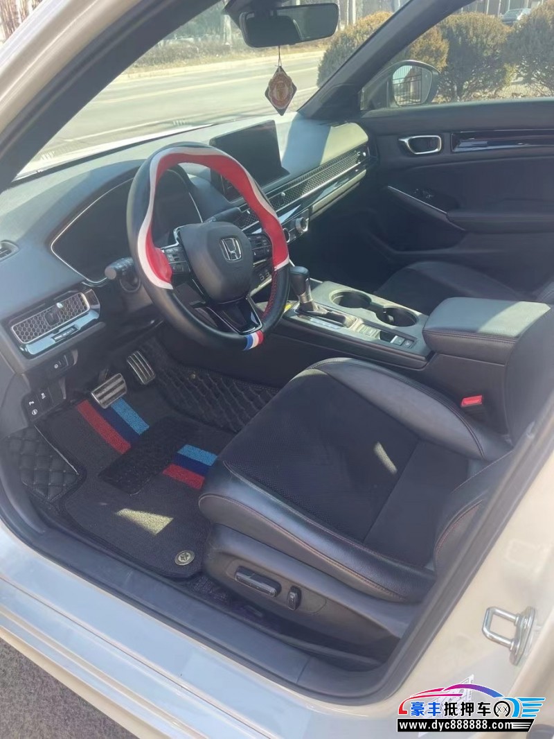 22年本田思域轿车抵押车出售