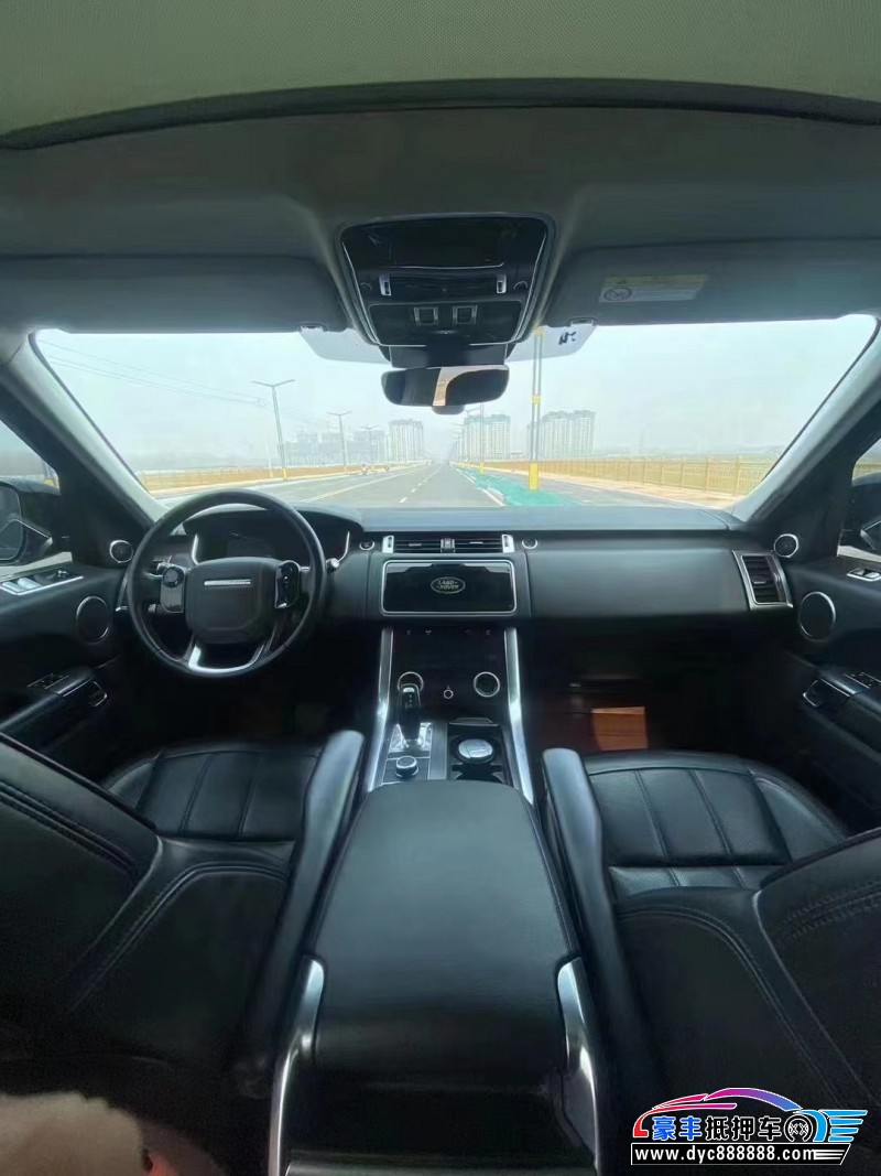 19年路虎揽胜运动版轿车抵押车出售