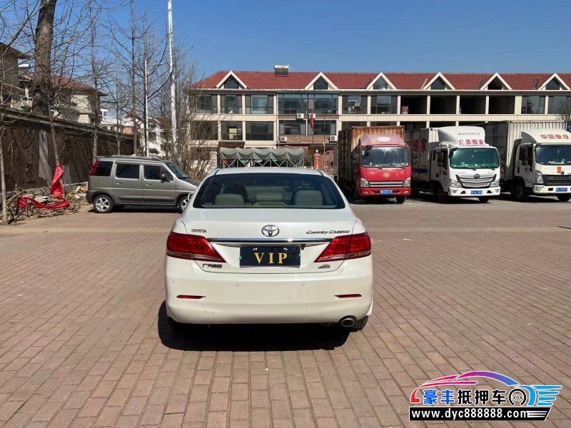 15年丰田凯美瑞轿车抵押车出售