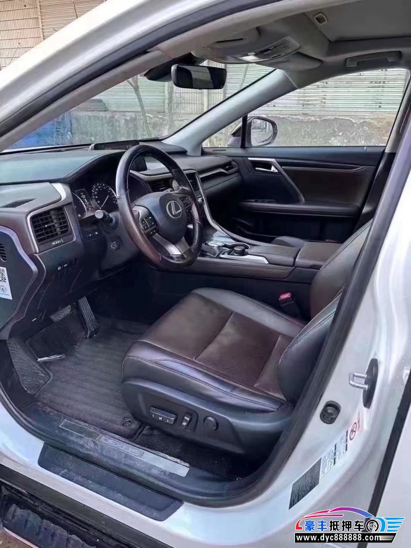 17年雷克萨斯RX轿车抵押车出售