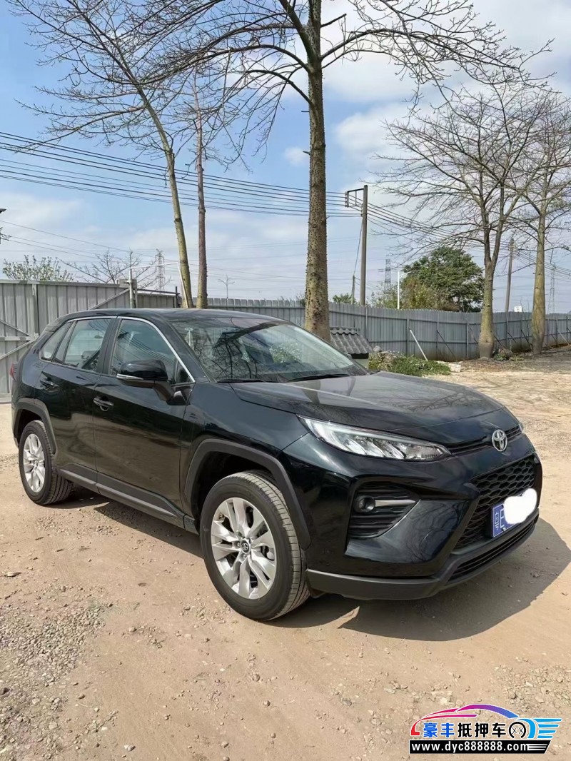 22年丰田威兰达轿车抵押车出售