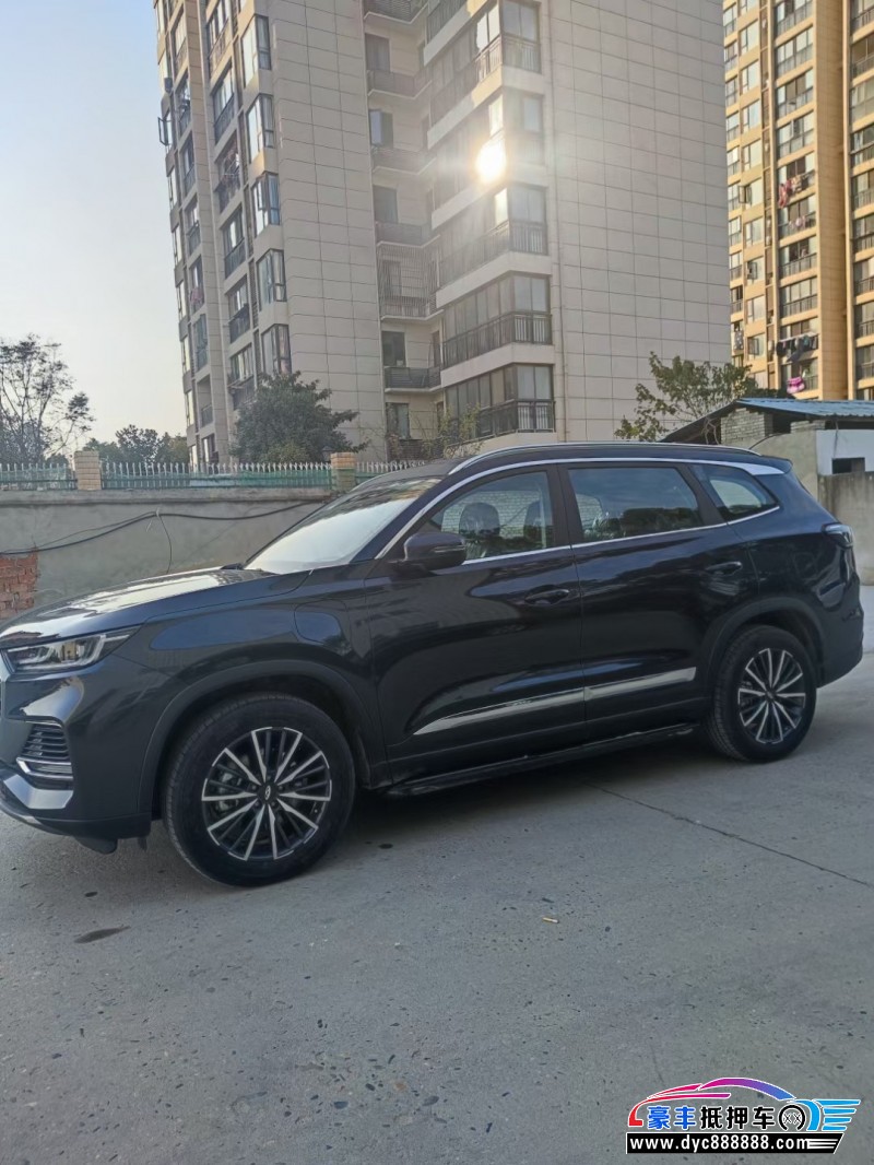 22年奇瑞瑞虎8轿车抵押车出售