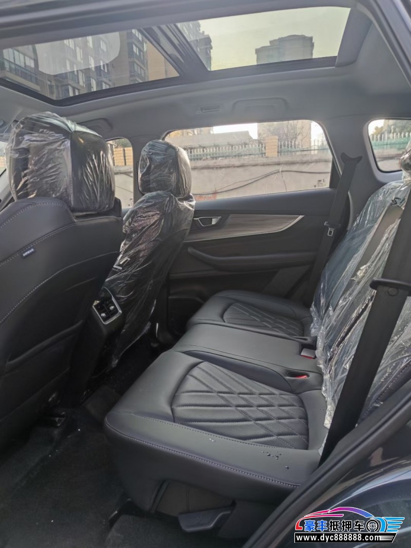 22年奇瑞瑞虎8轿车抵押车出售