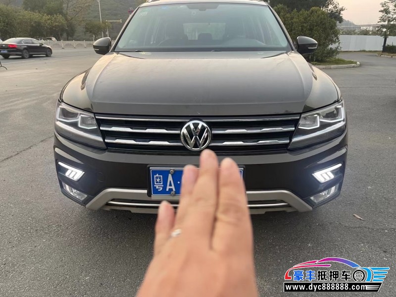 18年大众途观轿车抵押车出售