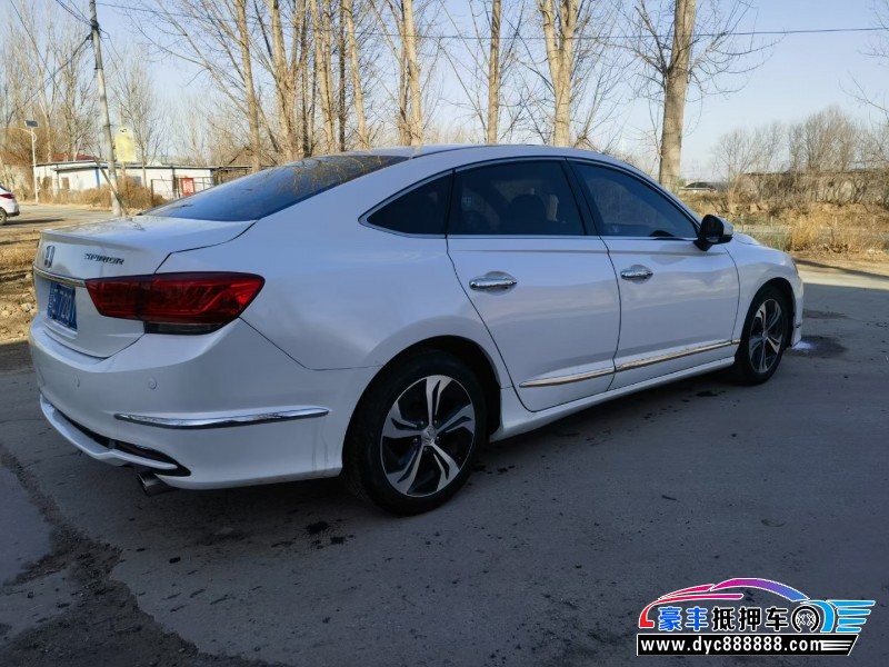 16年本田思铂睿轿车抵押车出售