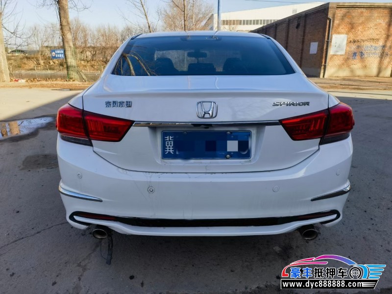 16年本田思铂睿轿车抵押车出售