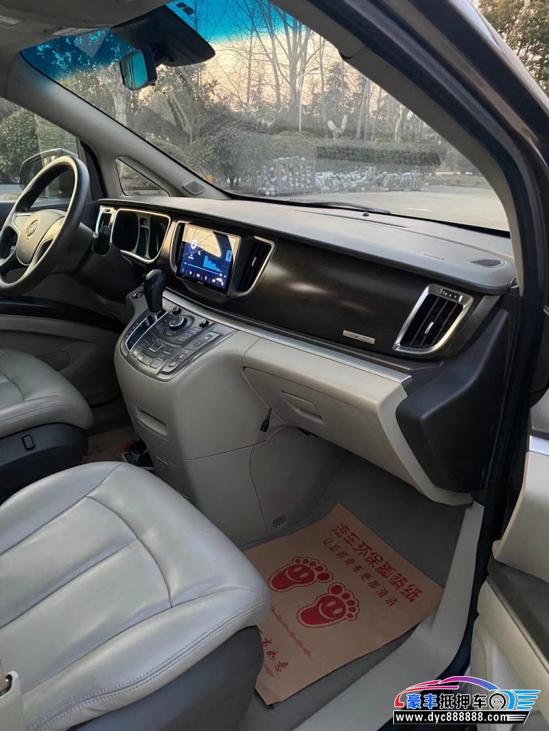 14年别克GL8SUV抵押车出售