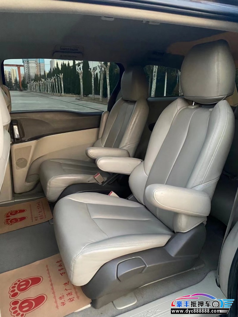 14年别克GL8SUV抵押车出售