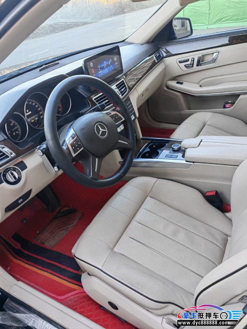 16年奔驰E轿车抵押车出售