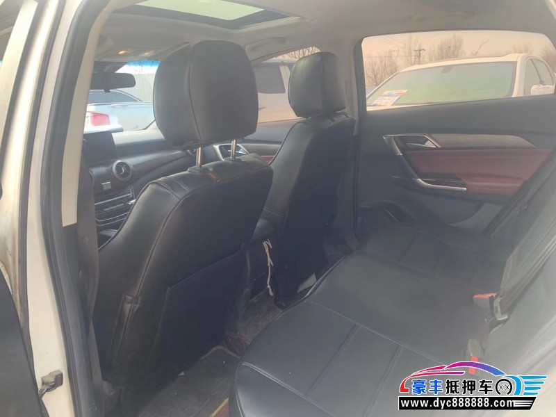 18年北汽绅宝D50轿车抵押车出售