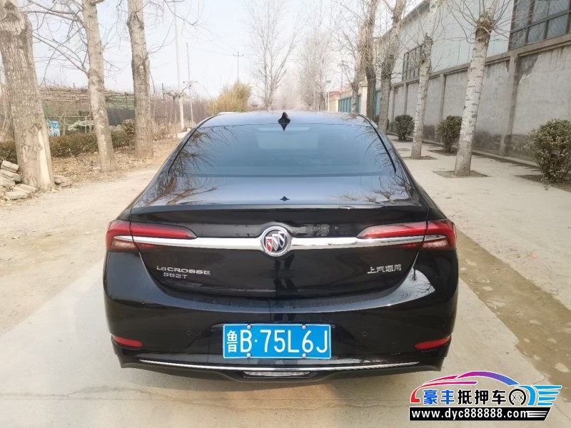 20年别克君越轿车抵押车出售