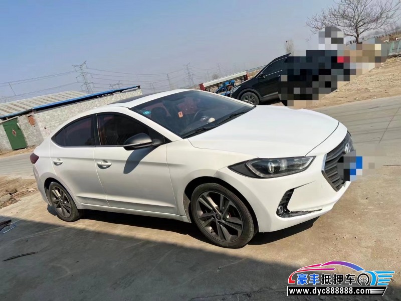 16年现代领动轿车抵押车出售