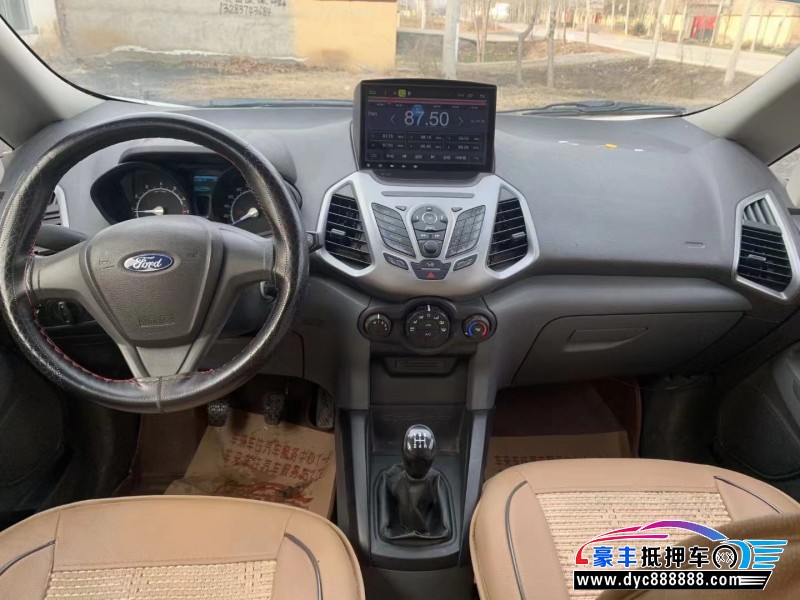 17年福特翼搏轿车抵押车出售