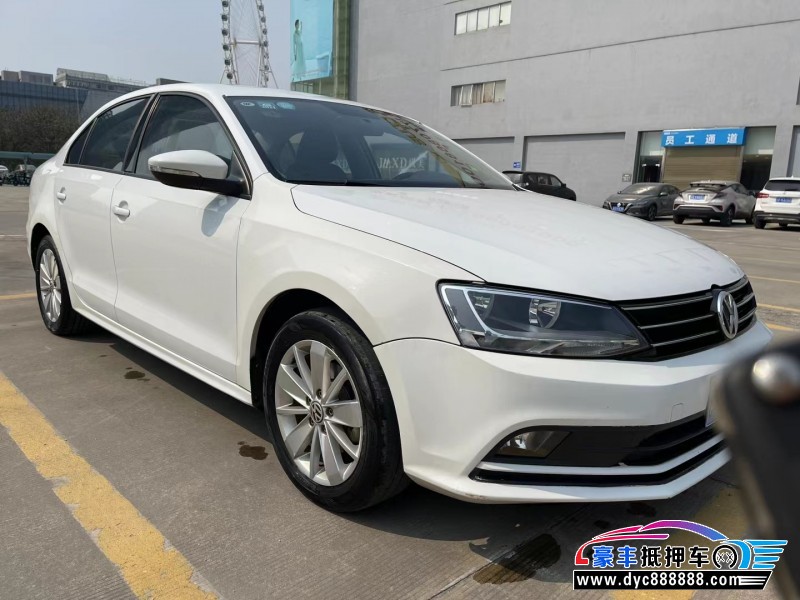 19年大众速腾轿车抵押车出售