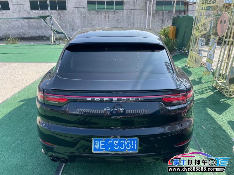 20年保时捷卡宴轿车抵押车出售