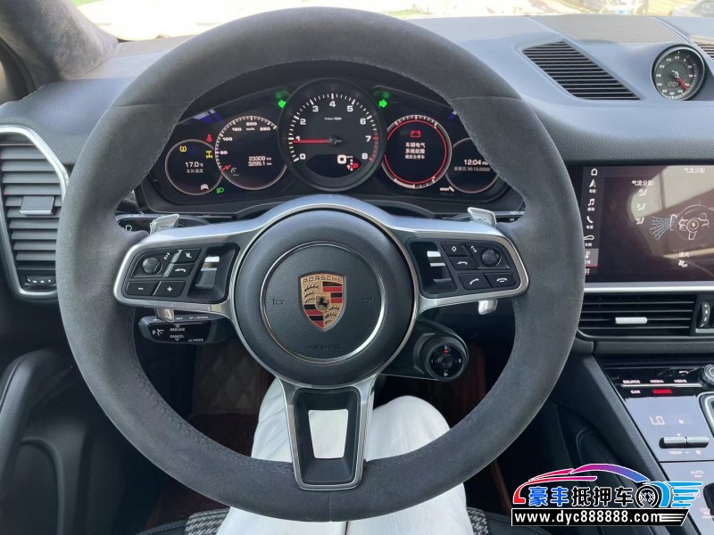 20年保时捷卡宴轿车抵押车出售