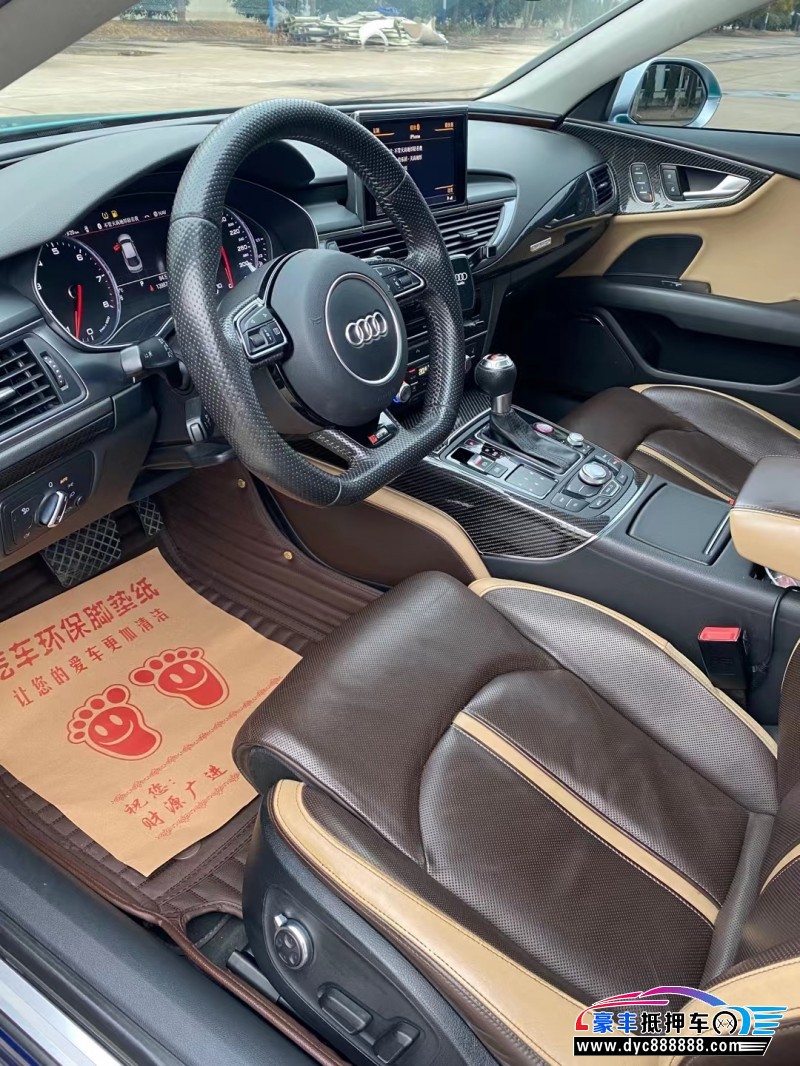 14年奥迪A7轿车抵押车出售