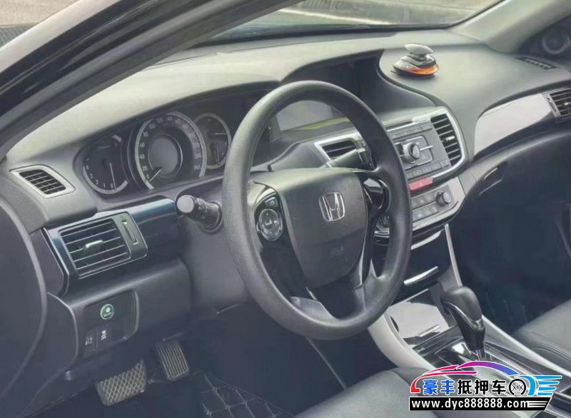 17年斯柯达速派轿车抵押车出售