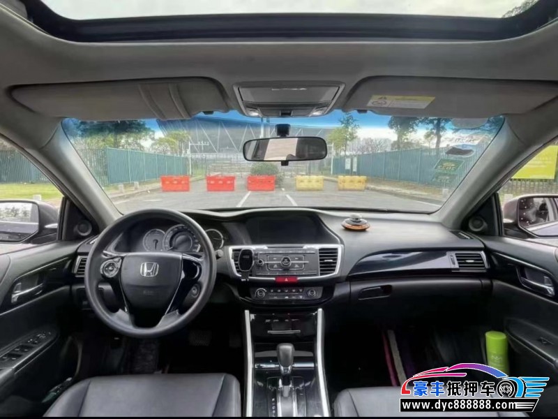 17年斯柯达速派轿车抵押车出售