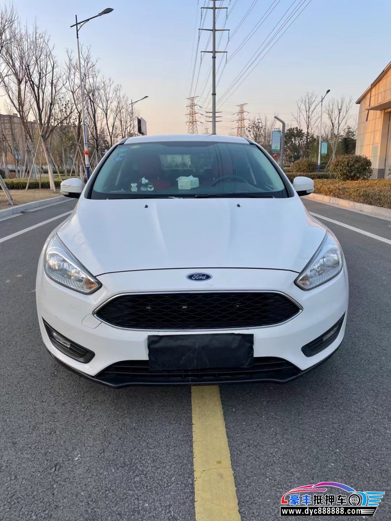 17年福特福克斯轿车抵押车出售