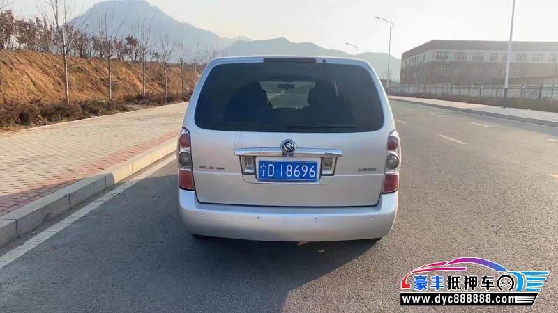 14年别克GL8SUV抵押车出售