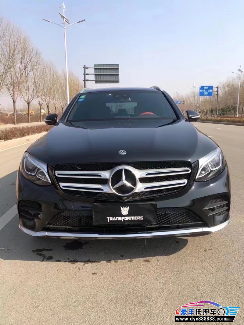 19年奔驰GLC轿车抵押车出售