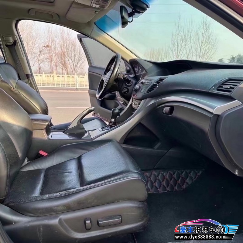 12年本田思铂睿轿车抵押车出售