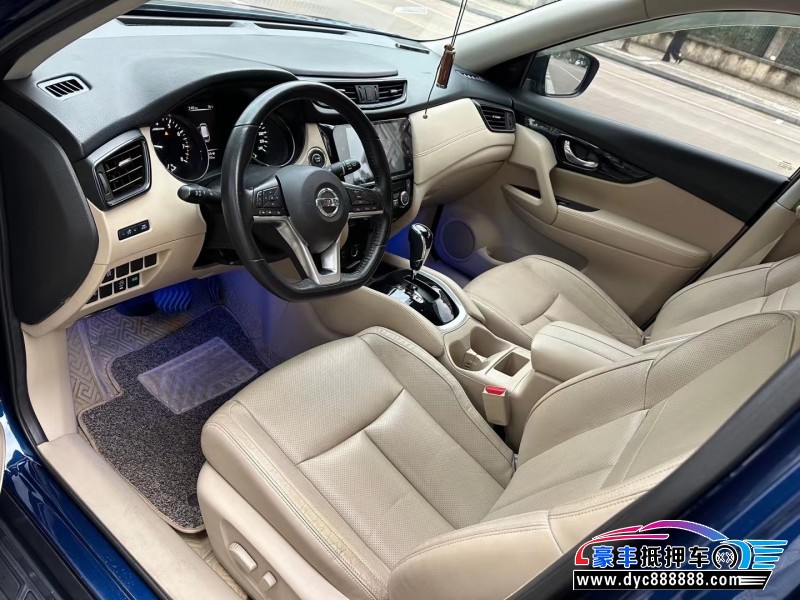 19年日产奇骏轿车抵押车出售