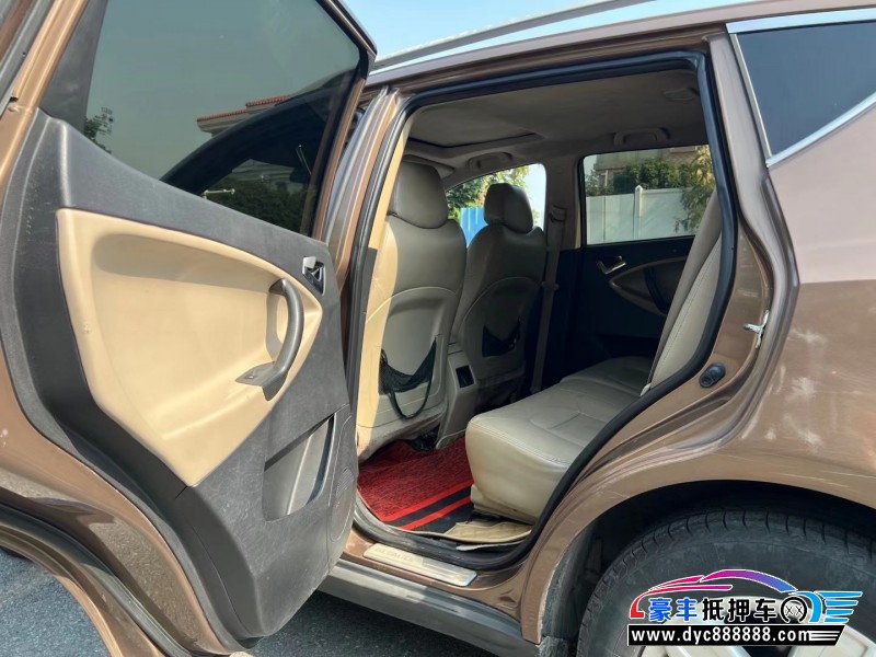 13年吉利全球鹰轿车抵押车出售