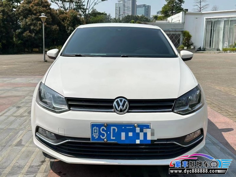 15年大众polo轿车抵押车出售