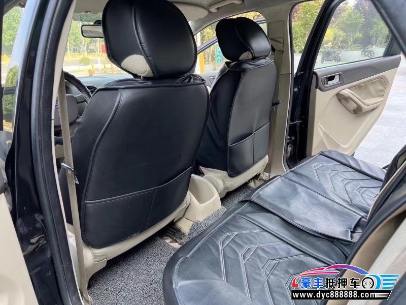 09年福特福克斯轿车抵押车出售