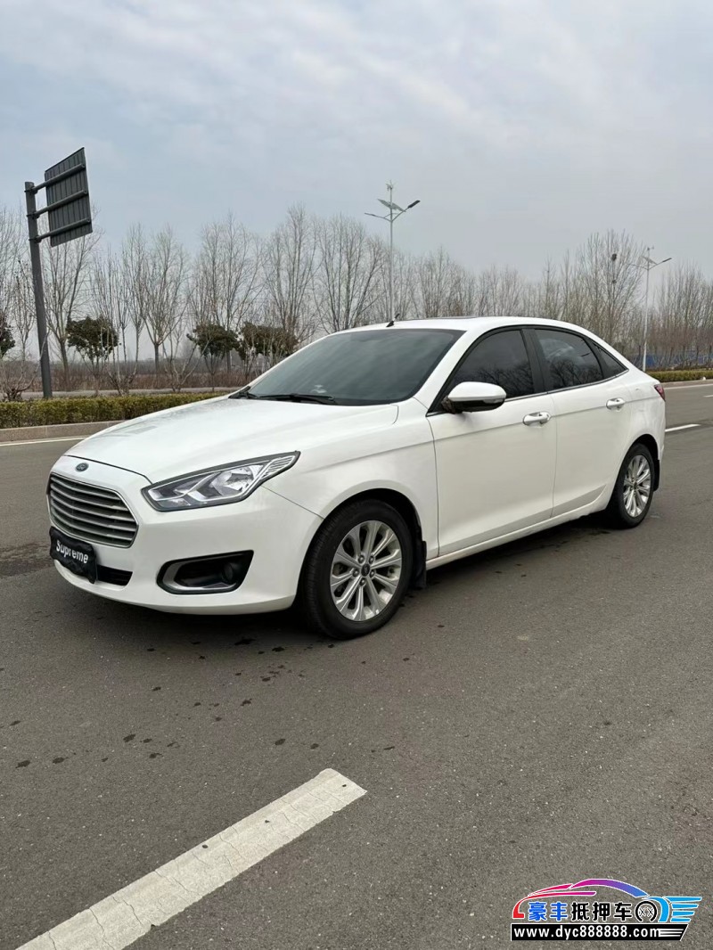 18年福特福睿斯轿车抵押车出售