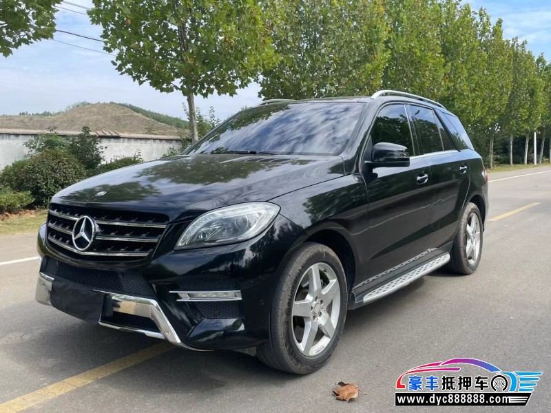 12年奔驰ML轿车抵押车出售