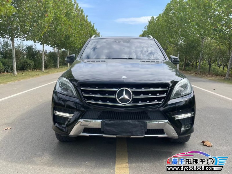 12年奔驰ML轿车抵押车出售