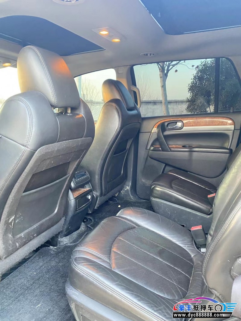 10年别克昂科雷轿车抵押车出售