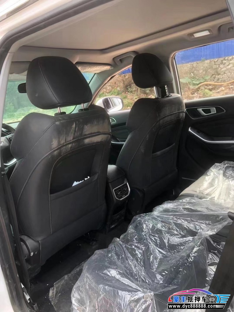 21年奇瑞瑞虎8SUV抵押车出售